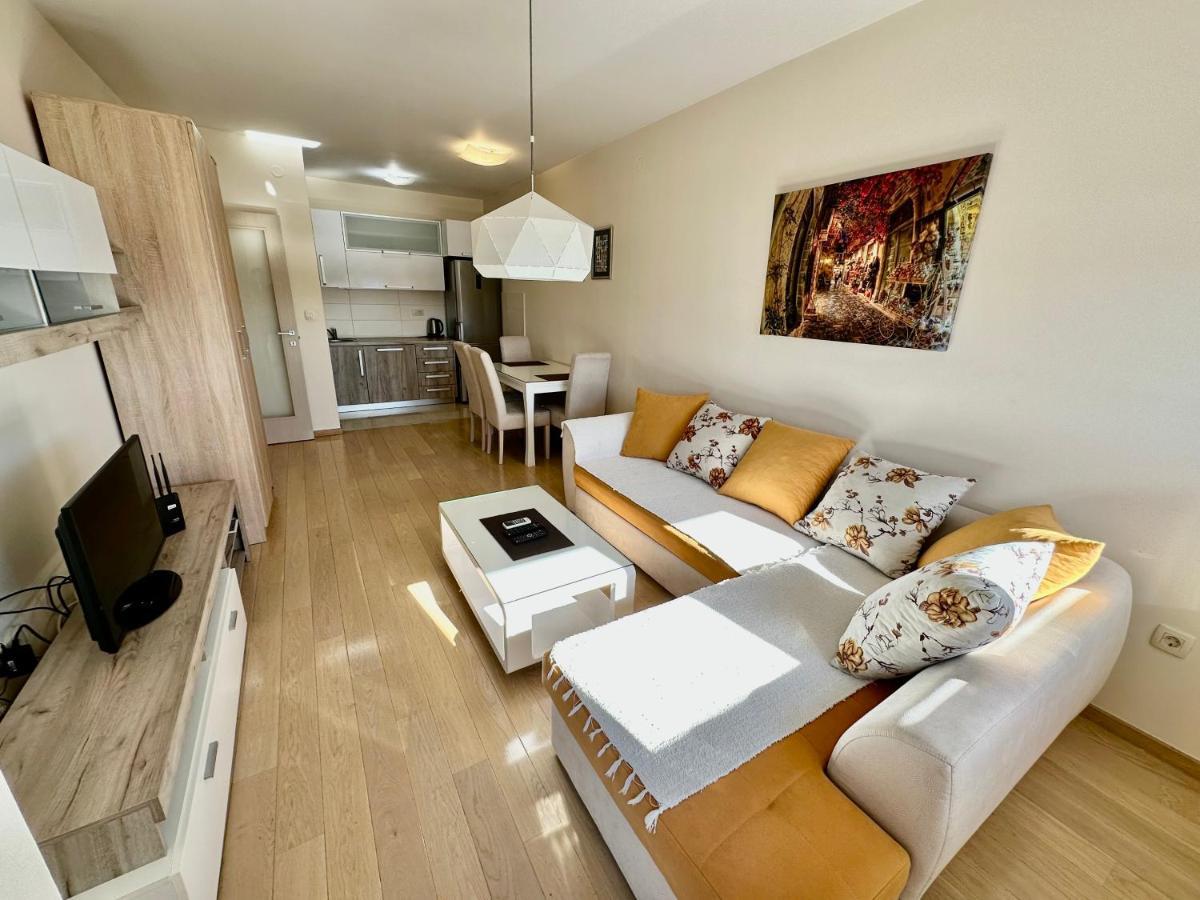 Fanky City Apartments Podgorica Exterior photo